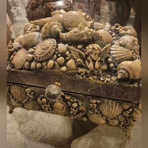 Gold Seashell Decorative Box